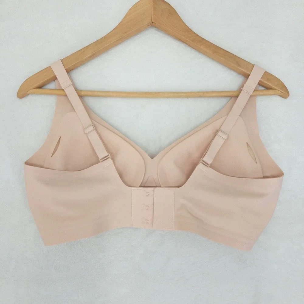 Shecurve Wireless Bra Womens Medium Beige Seamless Jelly Smoothing Comfort